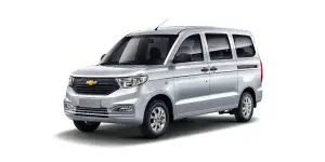 Chevrolet N400 Pasajeros Manual Plateada 2025 Ref. 611